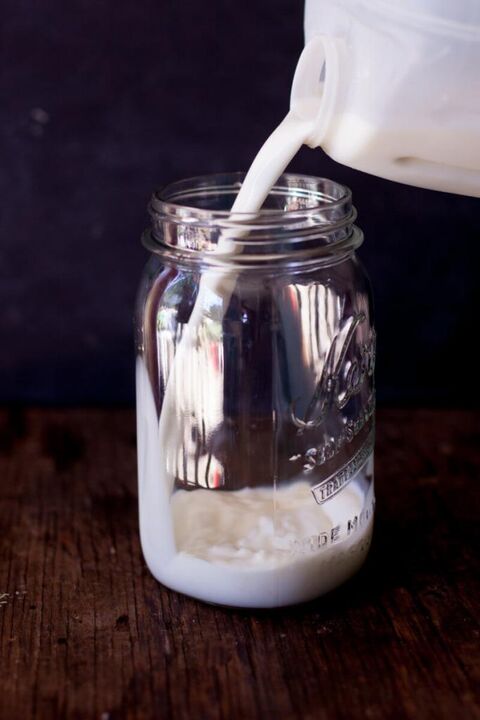 Mono-diet only on kefir a strict method of losing weight for 3 days